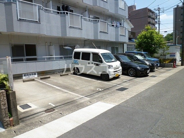 26/30 駐車場