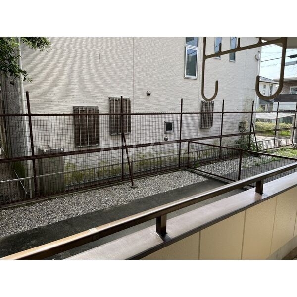 13/22 バルコニー