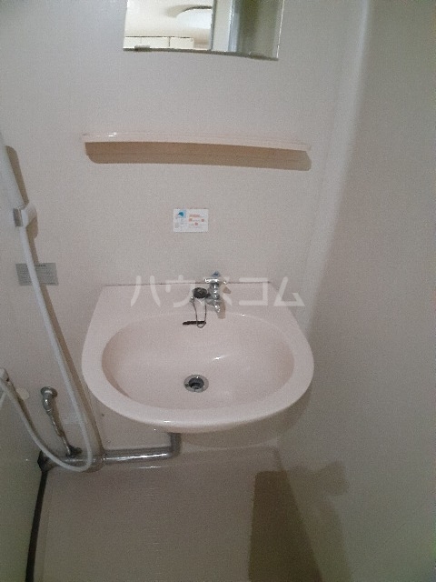 13/30 洗面