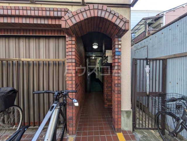 2/7 エントランス