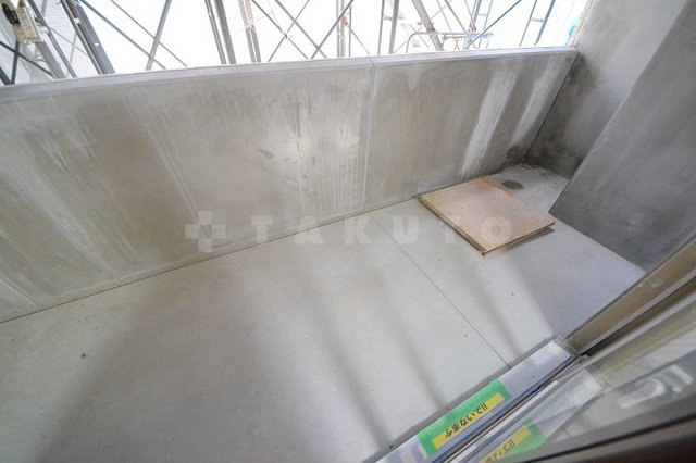 15/26 バルコニー