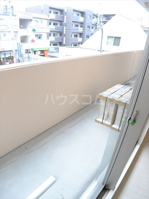 20/30 バルコニー