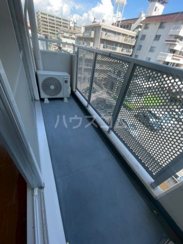 25/30 バルコニー