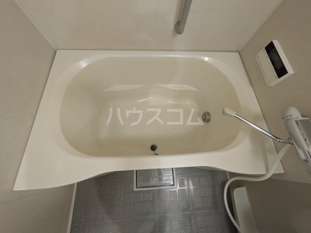 16/30 浴室