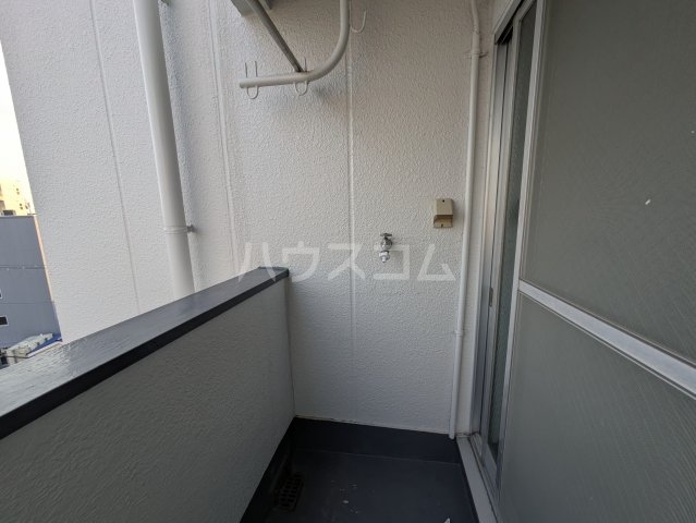 23/30 バルコニー