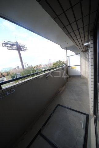 19/22 バルコニー