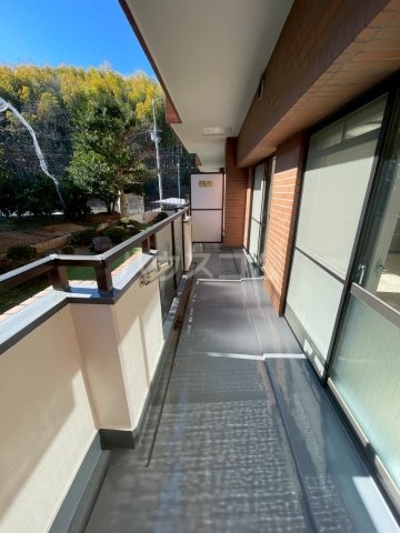 25/30 バルコニー