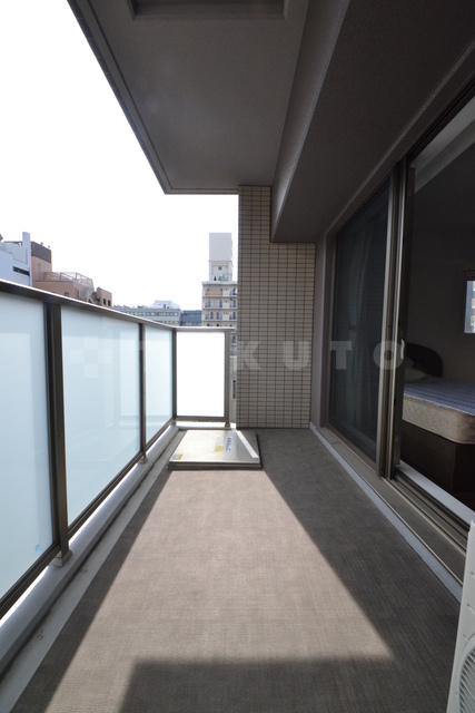 21/30 バルコニー