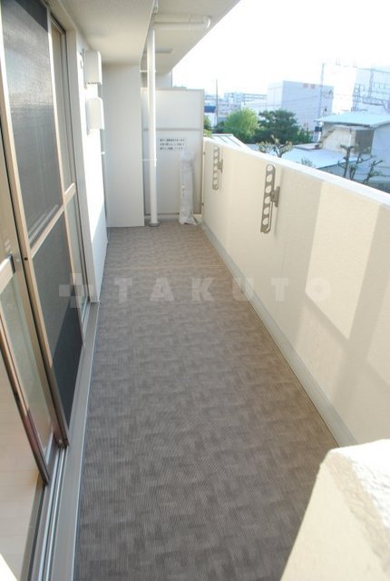 18/30 バルコニー