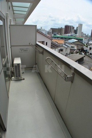 20/30 バルコニー