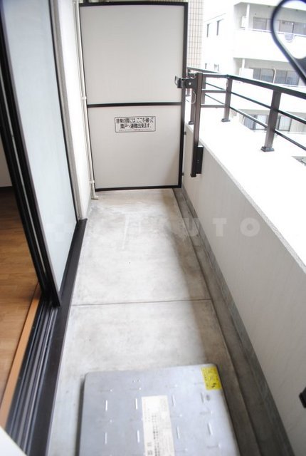 16/30 バルコニー