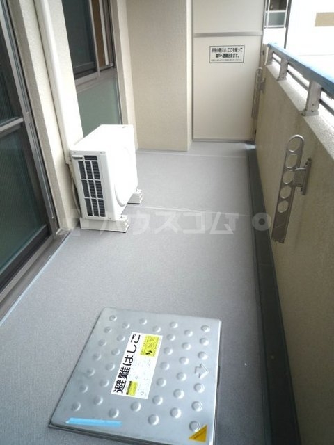 13/27 バルコニー