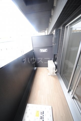 15/27 バルコニー