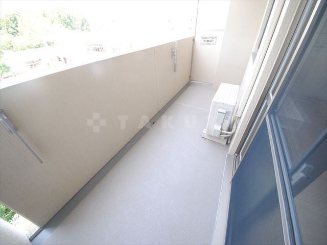 19/30 バルコニー