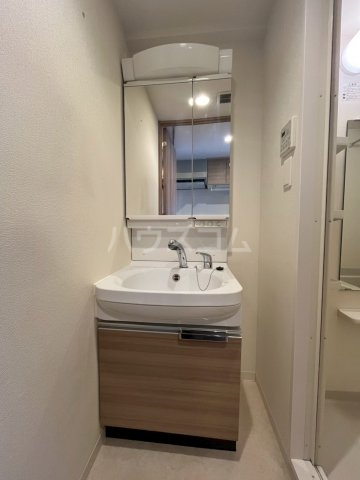 13/30 洗面