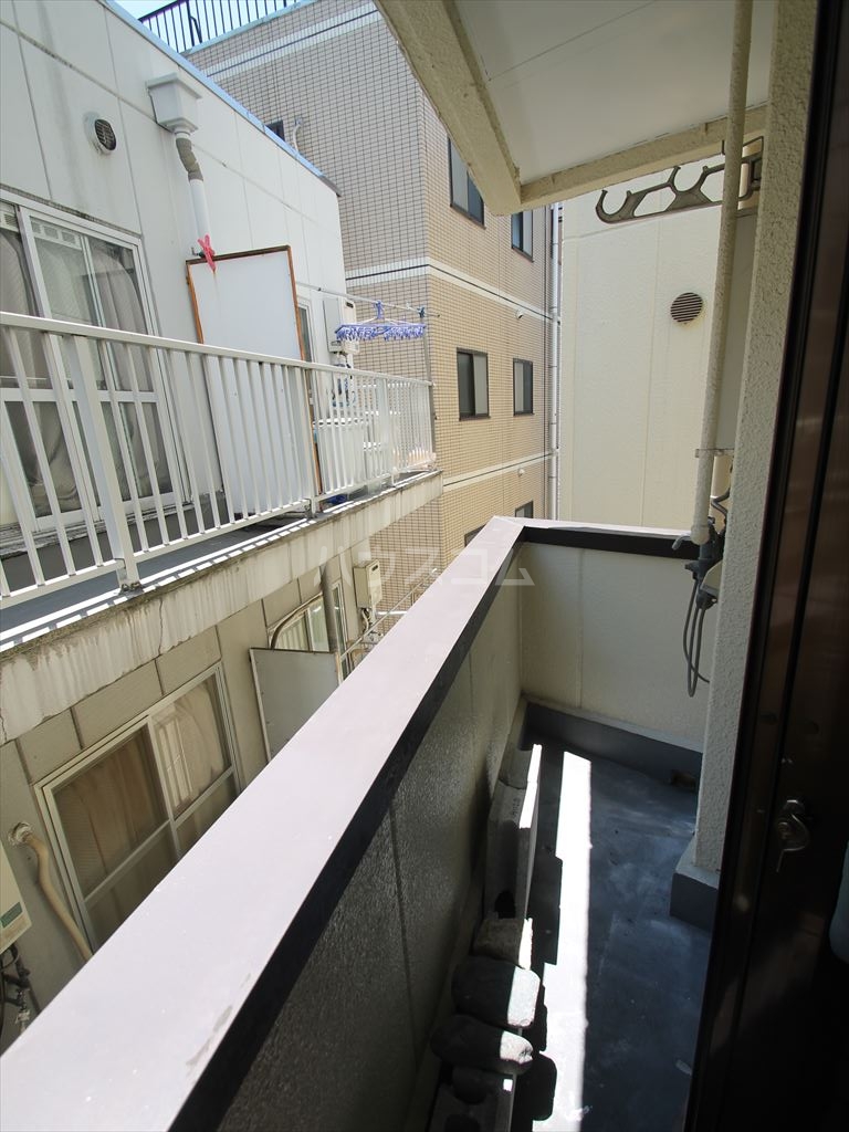 16/30 バルコニー