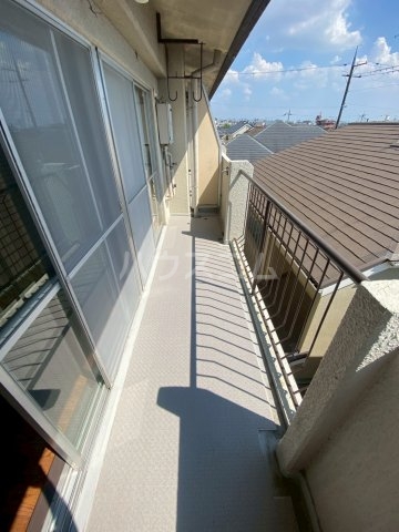 16/26 バルコニー