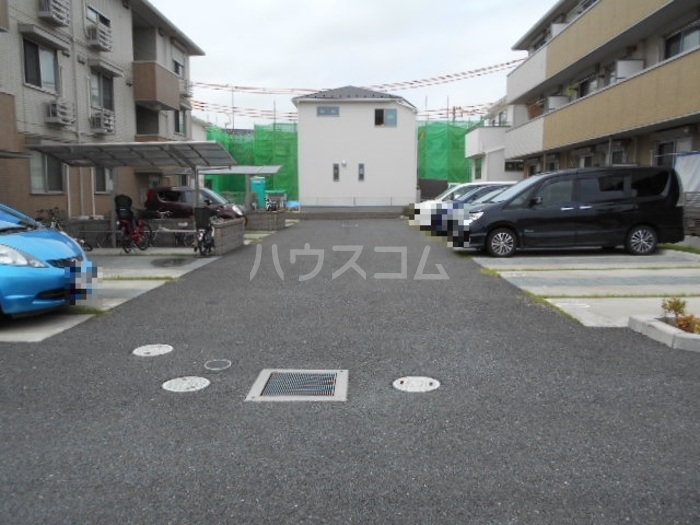 21/30 駐車場