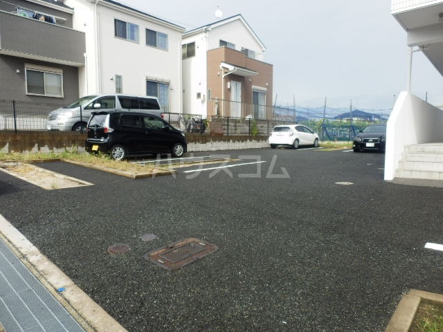 22/30 駐車場