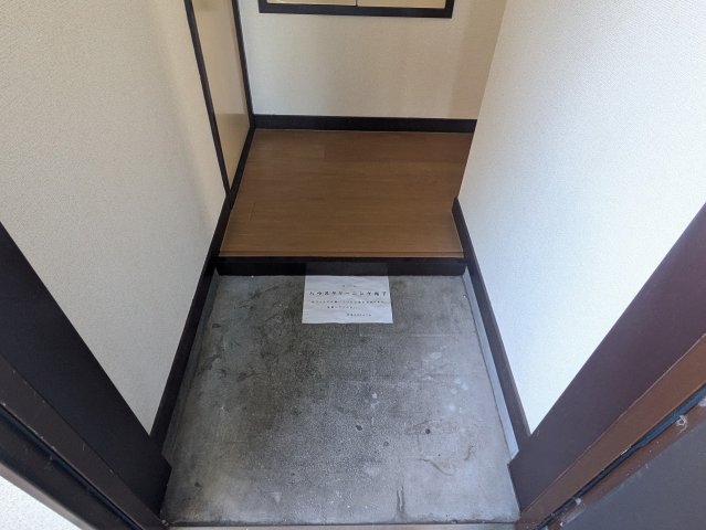 14/30 玄関