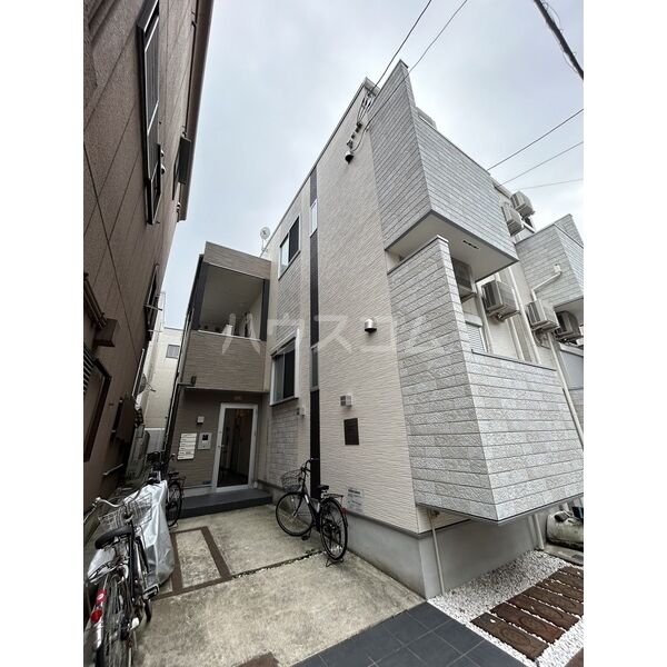 14/24 エントランス