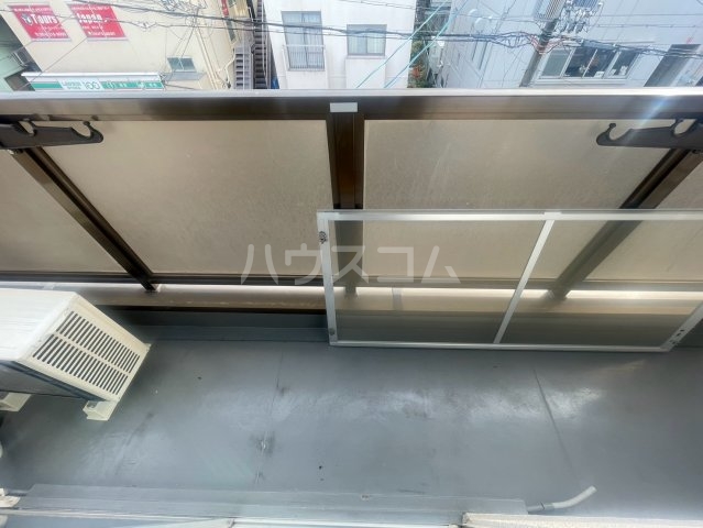 19/30 バルコニー