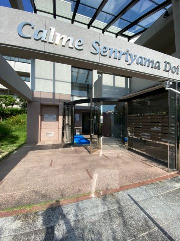 28/30 エントランス