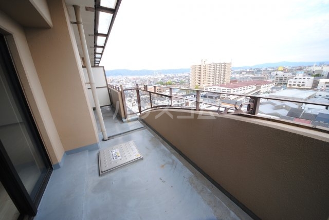 19/30 バルコニー