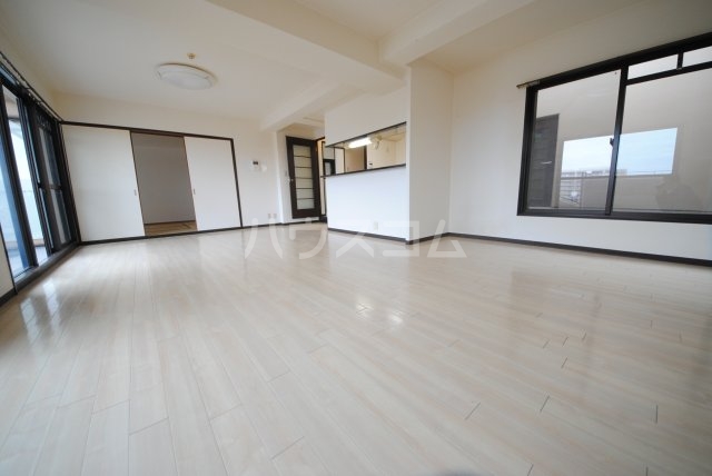 2/30 リビング/ダイニング