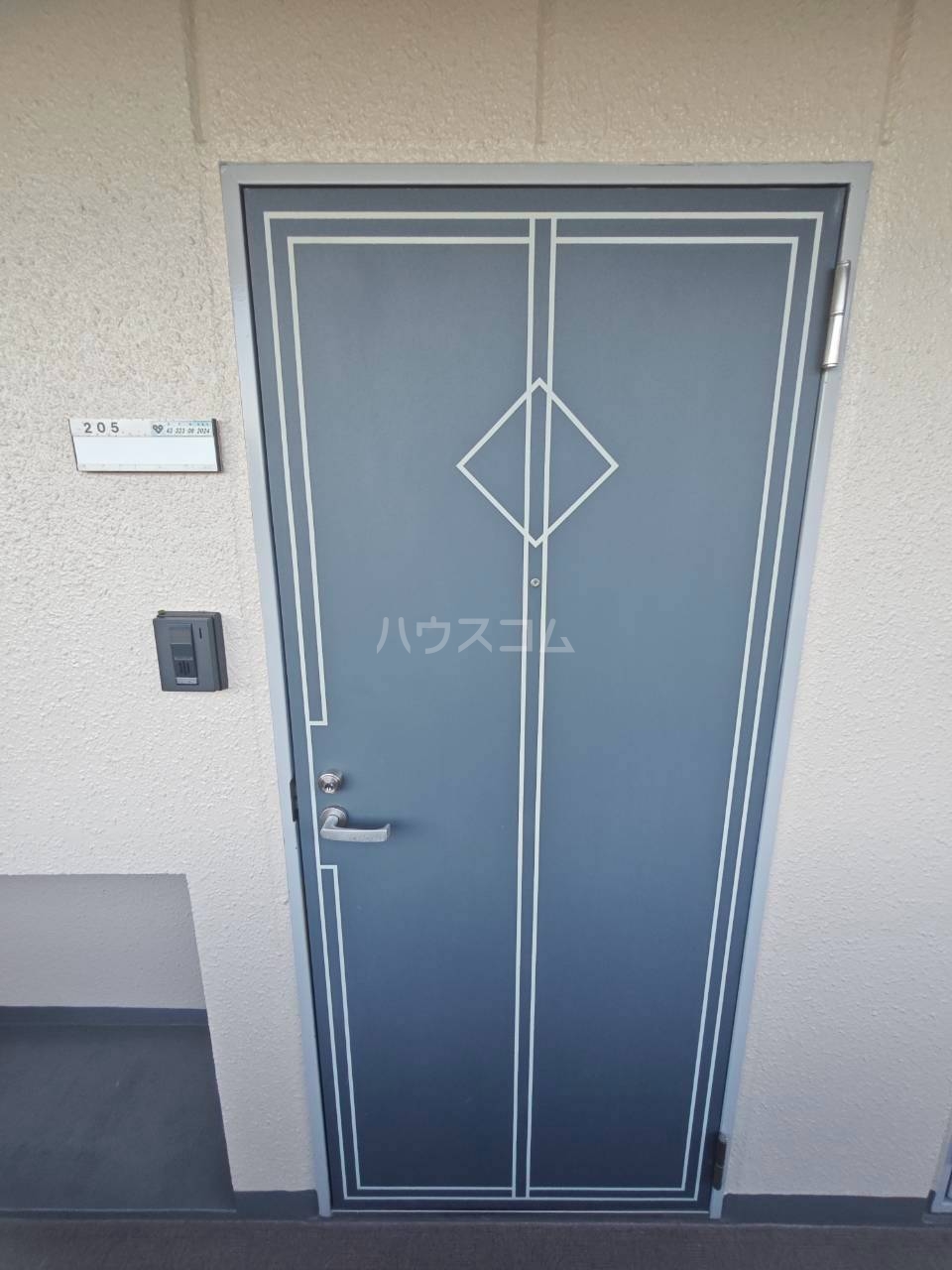 14/30 玄関