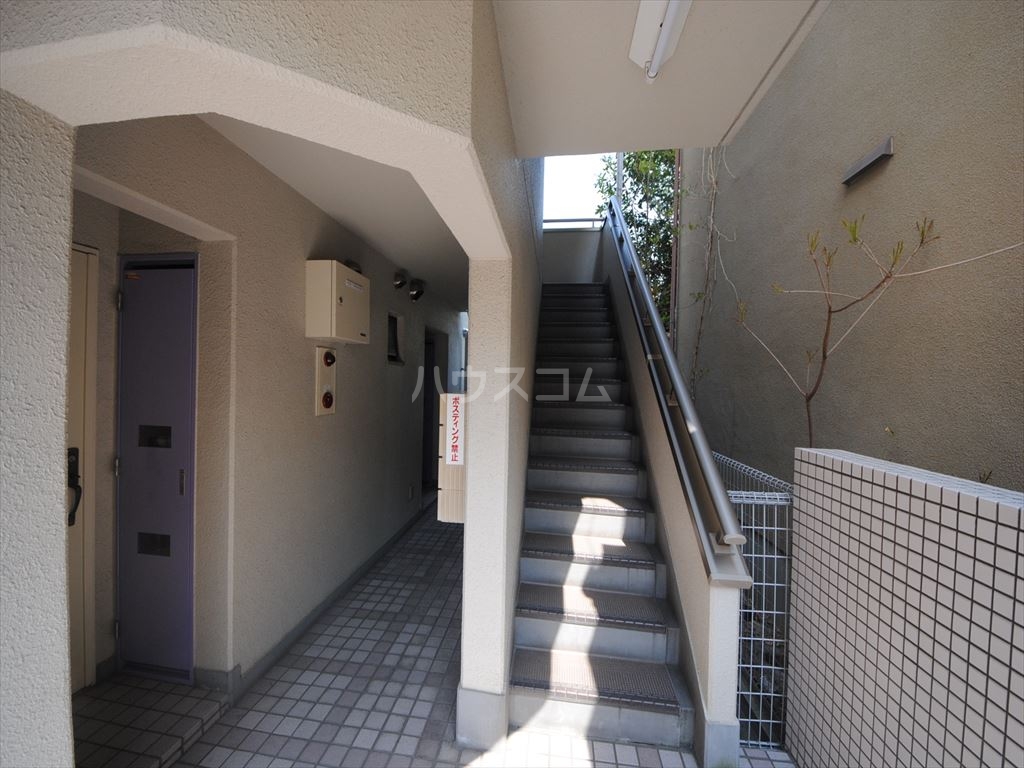 2/7 エントランス