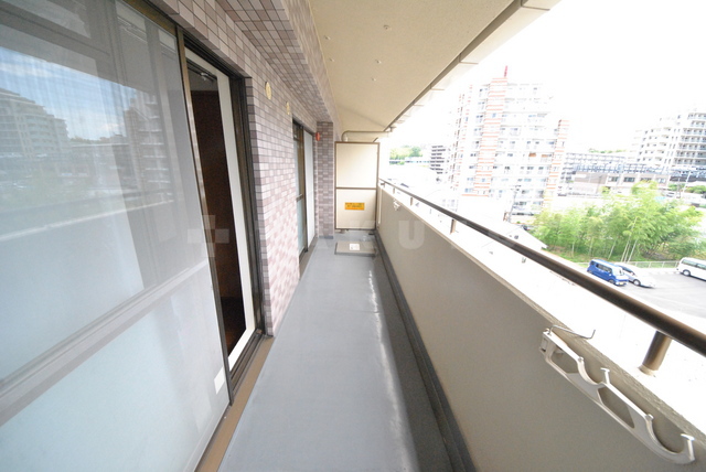 20/30 バルコニー