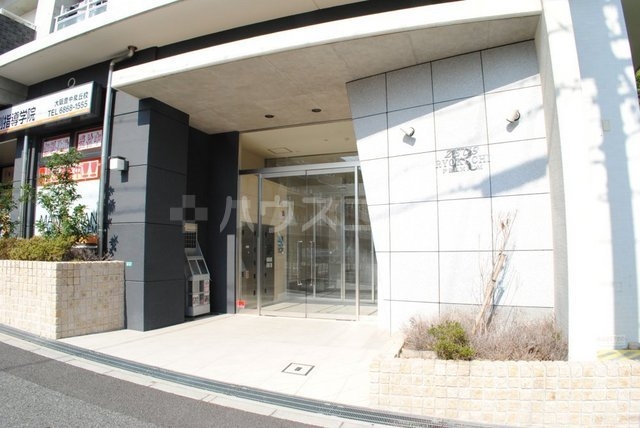 29/30 エントランス