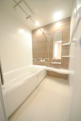 11/23 浴室