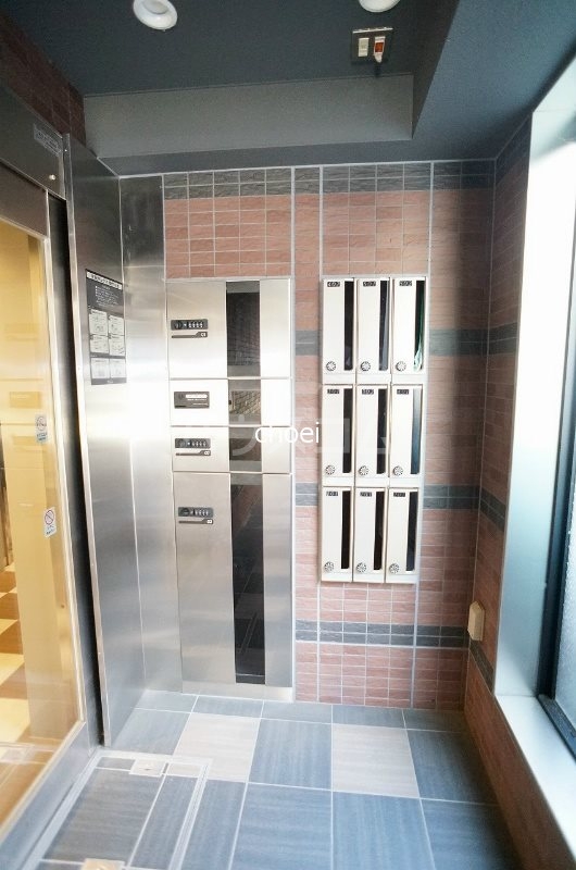 15/24 エントランス