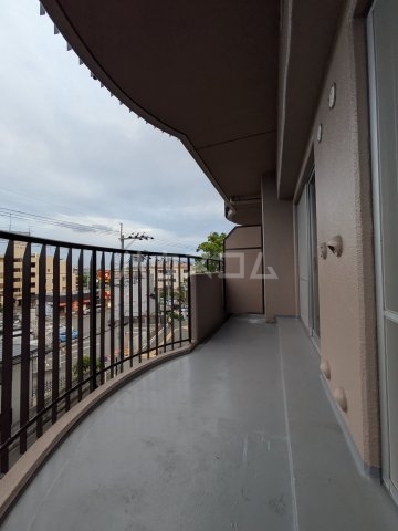 22/30 バルコニー