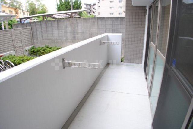 19/28 バルコニー