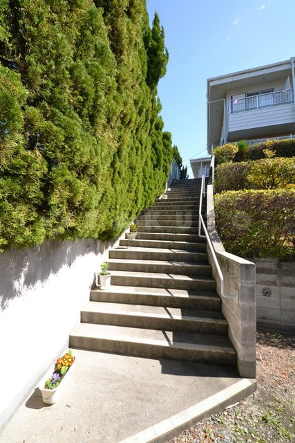 16/26 エントランス