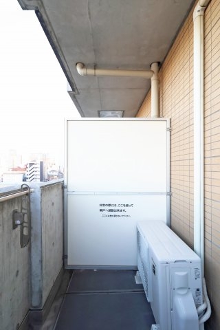 25/30 バルコニー