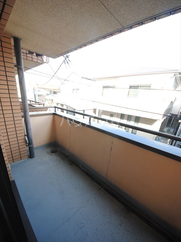 22/30 バルコニー