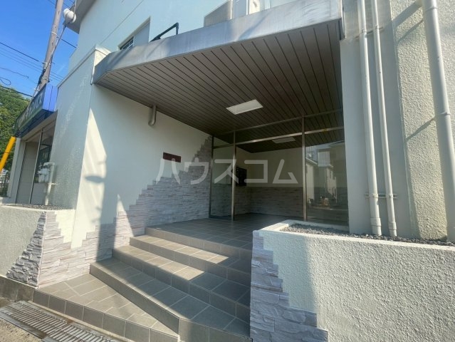 29/30 エントランス