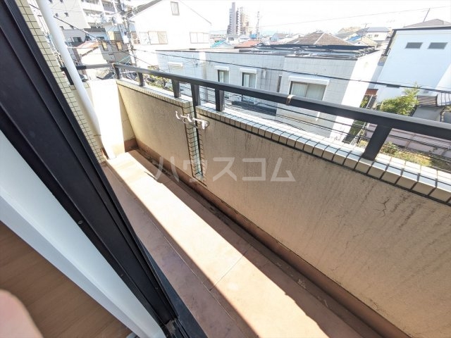 25/30 バルコニー