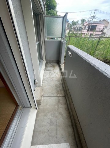 23/30 バルコニー