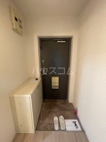 13/30 玄関