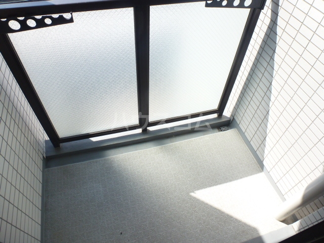 18/30 バルコニー