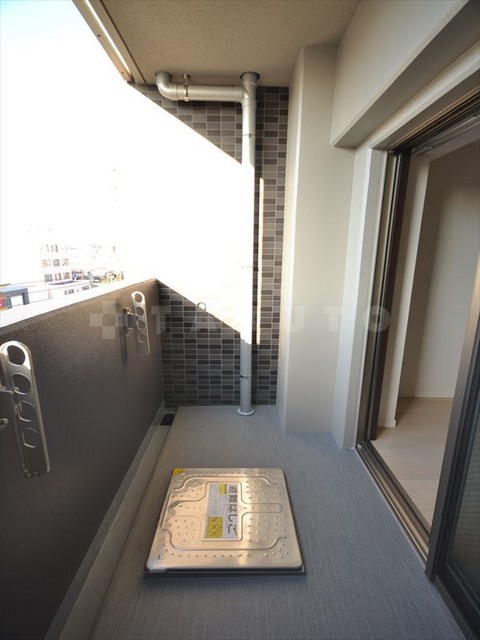 19/30 バルコニー