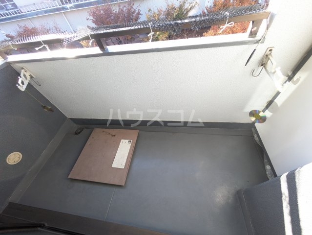 20/30 バルコニー