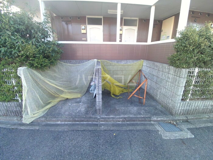 15/25 エントランス