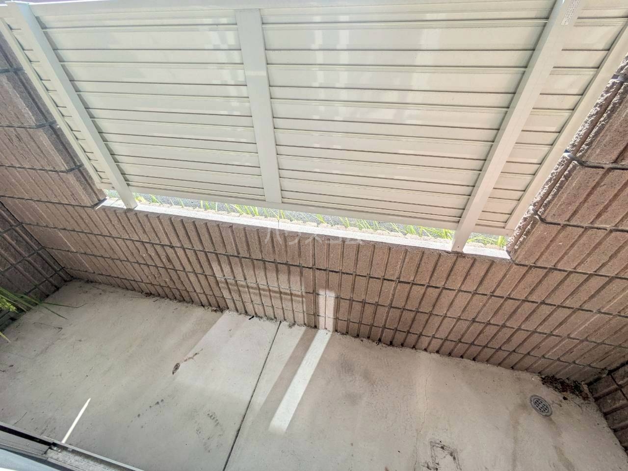 23/30 バルコニー