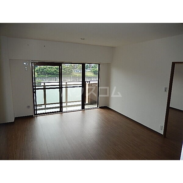 4/26 リビング/ダイニング